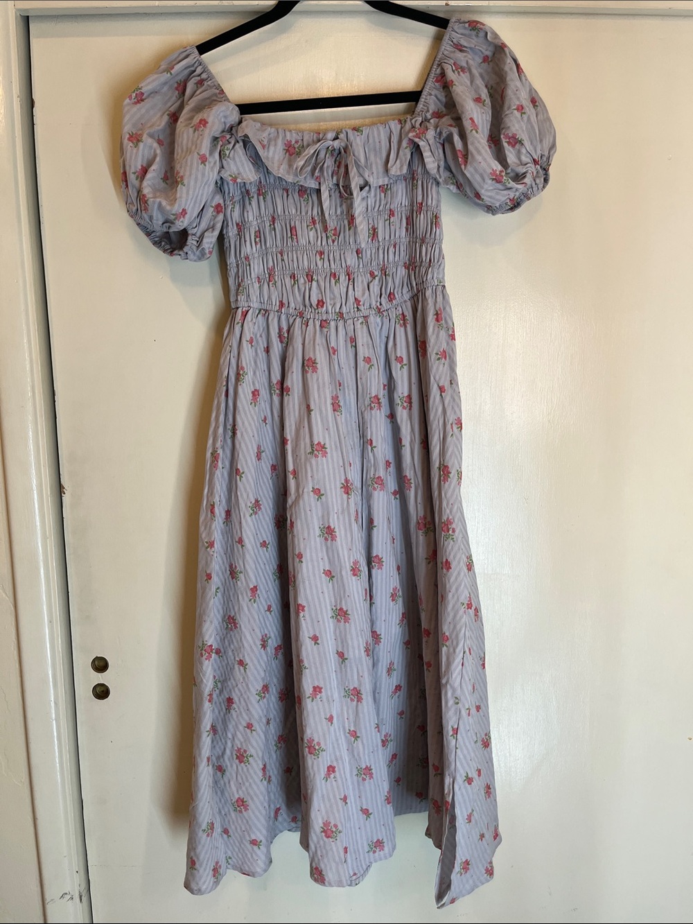 R. Vivimos Lilac Floral Puff-Sleeve Midi Dress with Smocked Bodice XS